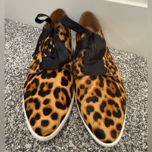 Johnston & Murphy Shoes - Leopard Print Women’s Lace-Up Casual Versatile Activewear Sneaker Shoes Sz 8.5